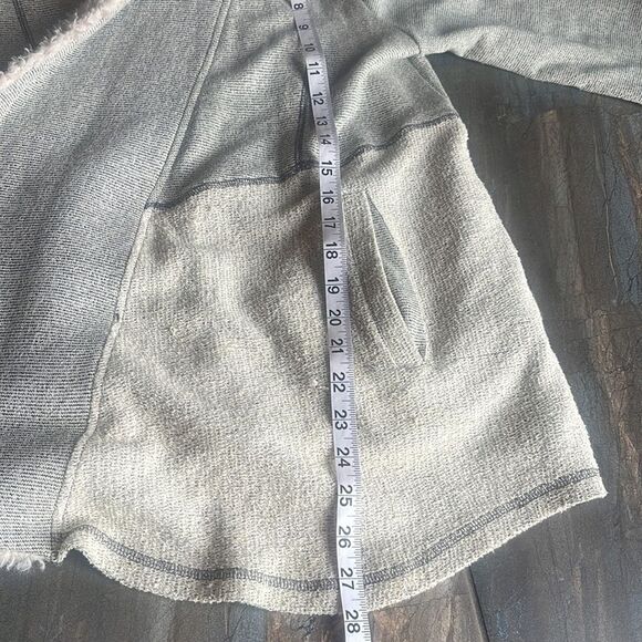 🌻 Jack French Terry Wrap Cardigan Size M - Picture 7 of 9